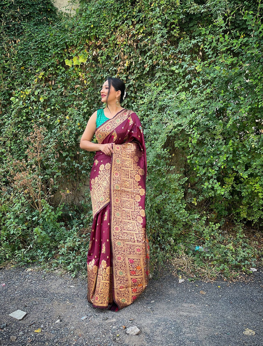  Banarasi silk saree with zari Woven meenakari  border & Pallu -Maroon