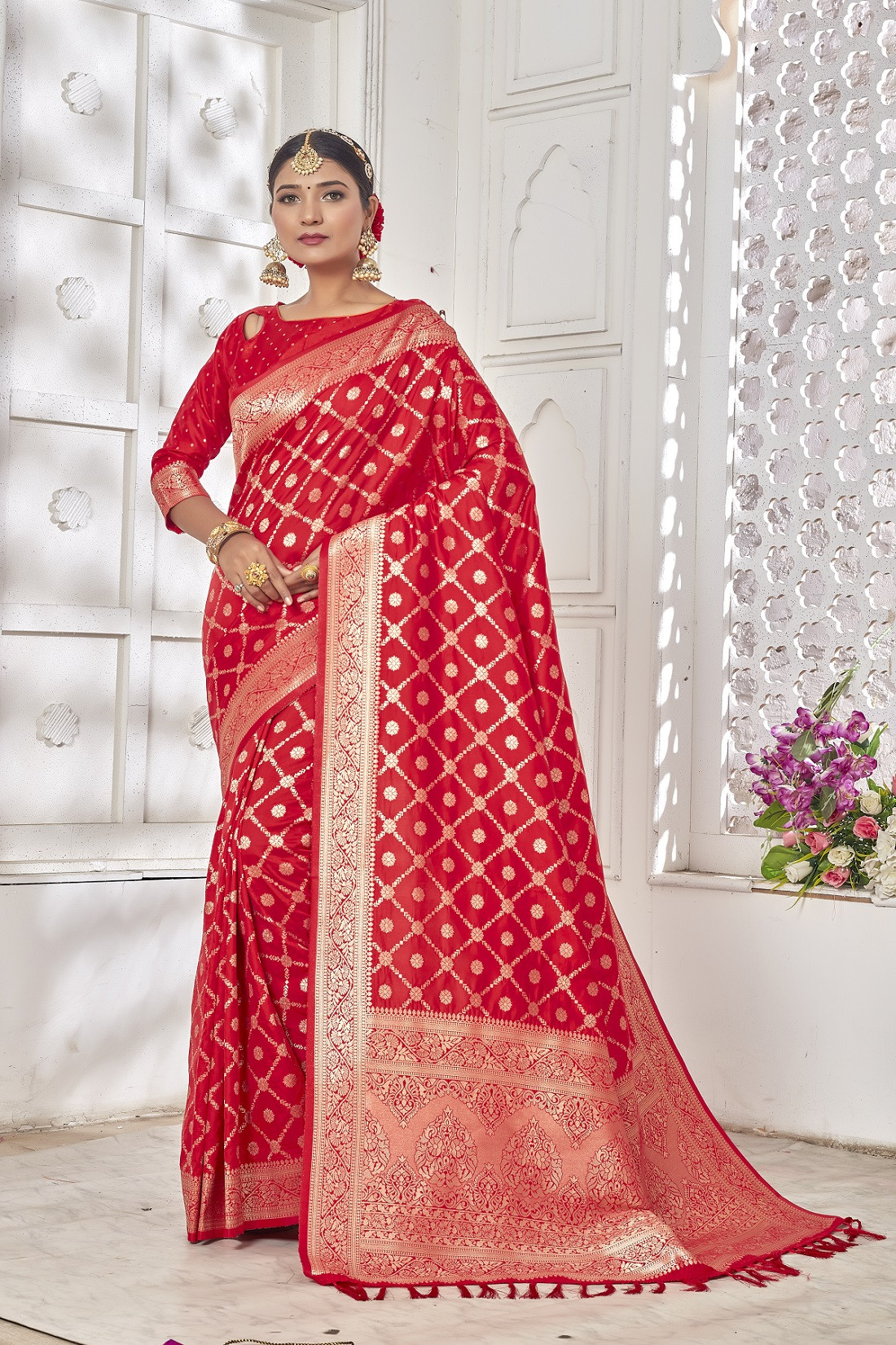  Banarasi silk saree with Gold zari Woven border & Rich Pallu - Red