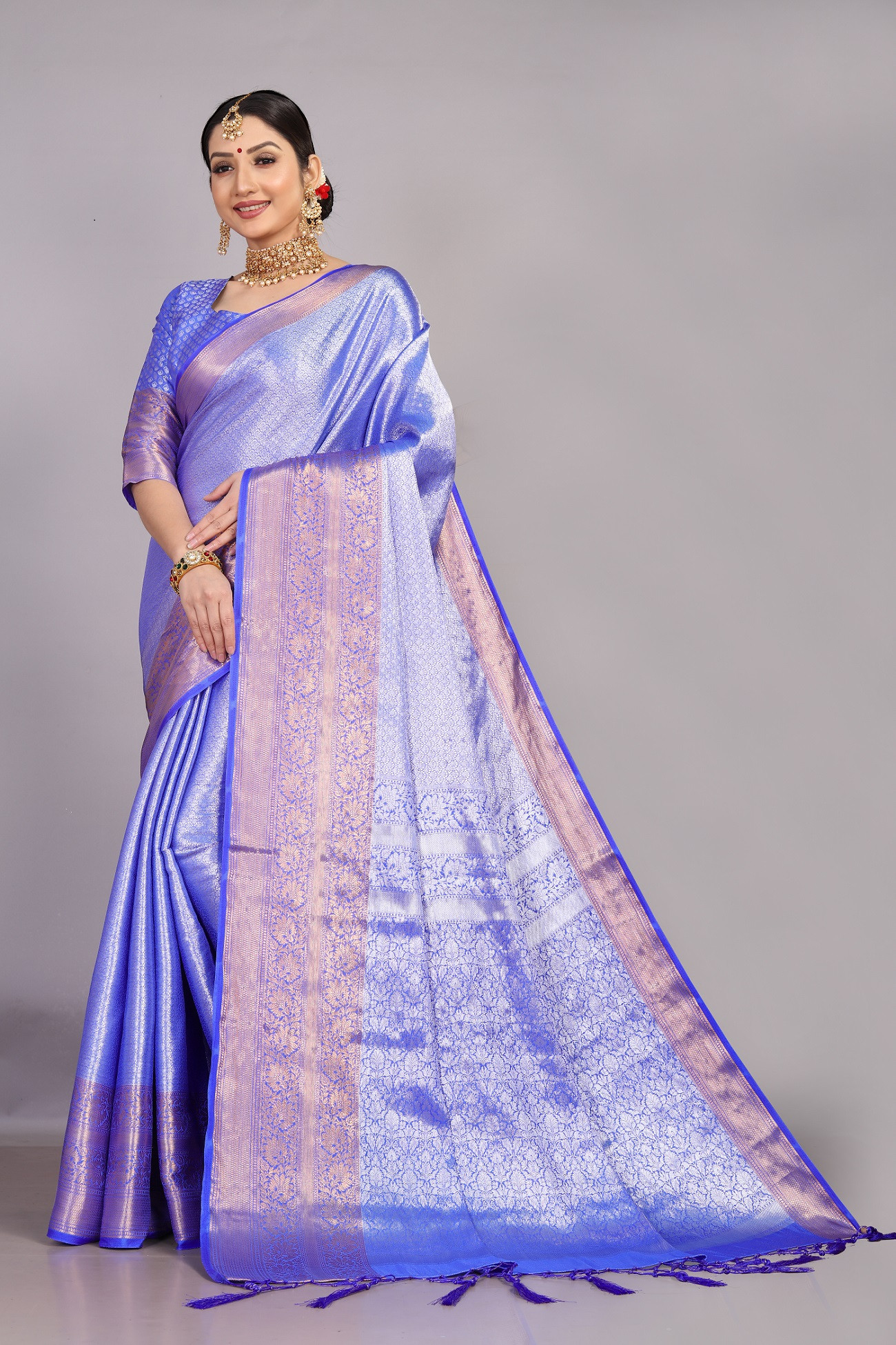 Gold & silver zari woven kanjeevaram soft silk Saree -Sky Blue