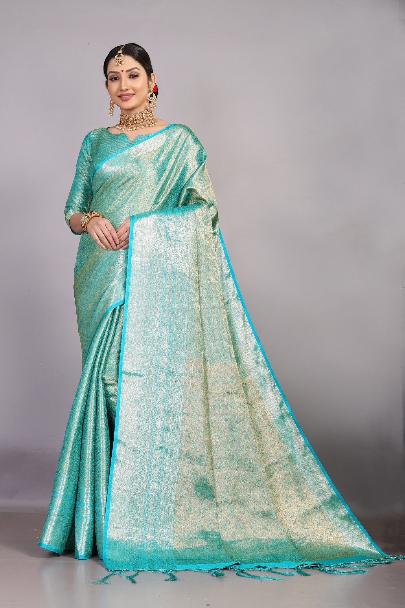 Gold & silver zari woven kanjeevaram soft silk Saree -Aqua Blue