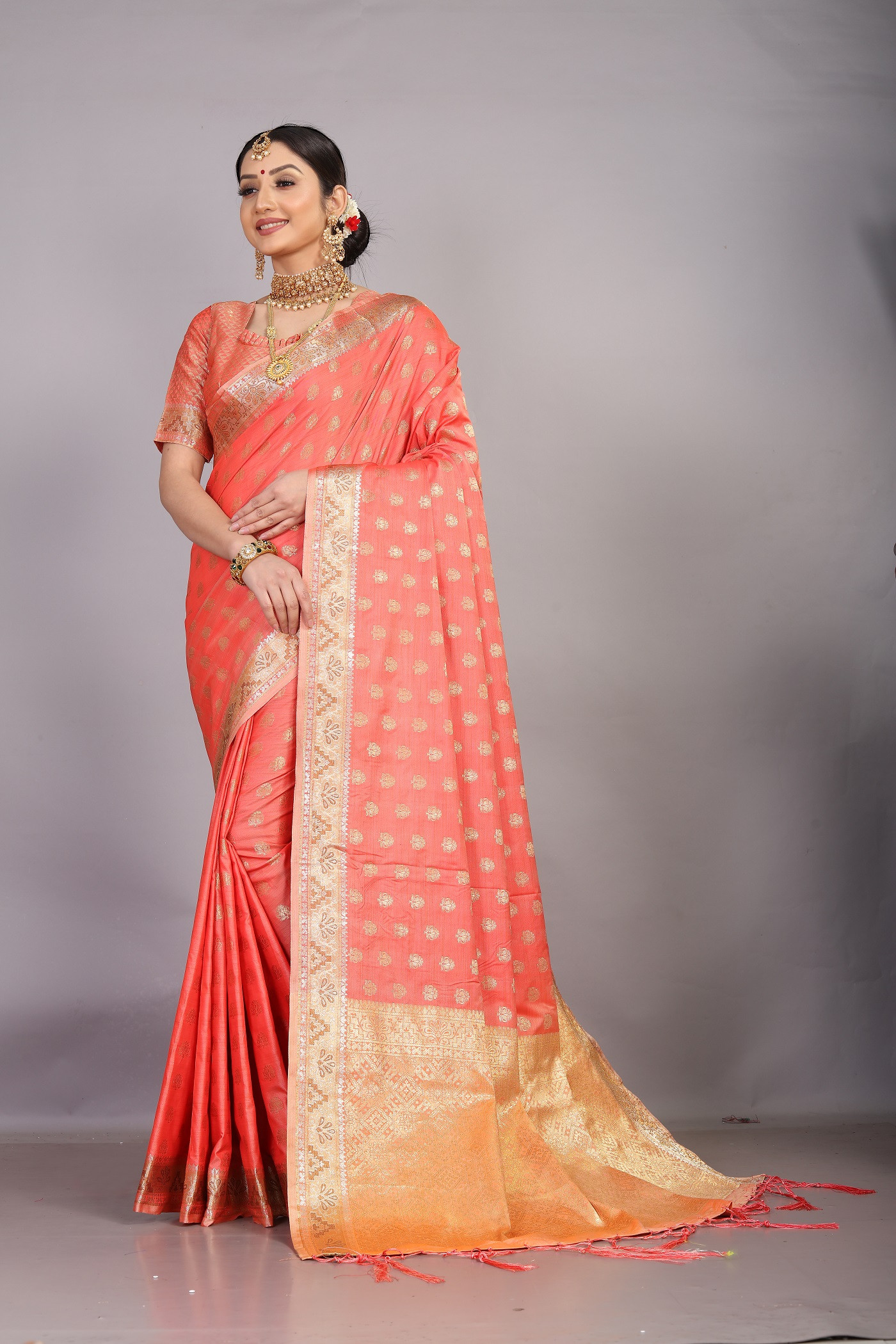 Gold Zari woven Tussar Silk saree with Contrast Rich Pallu -Red