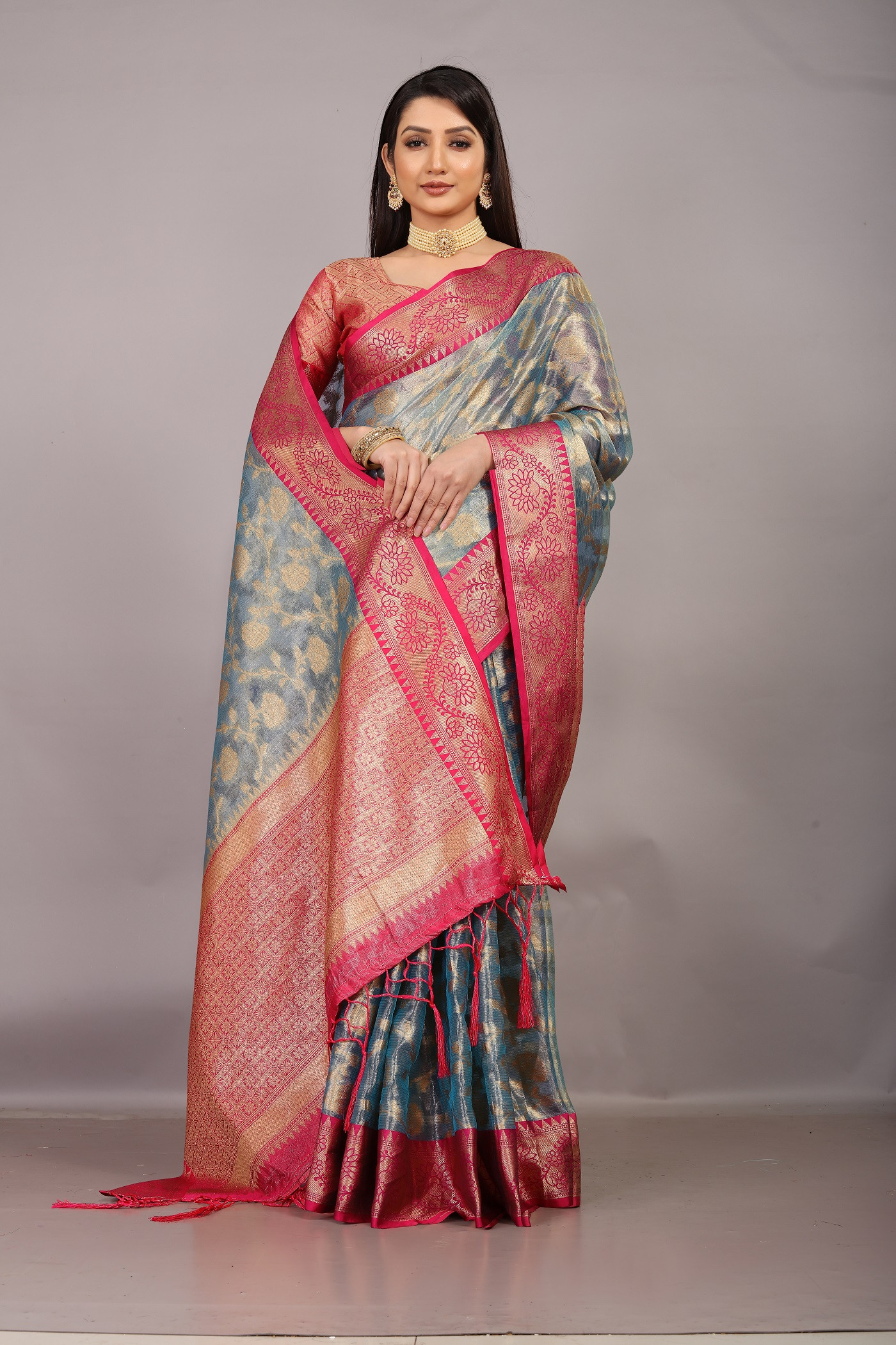 Banarasi Organza saree with Zari woven Contrast and pallu -Blue