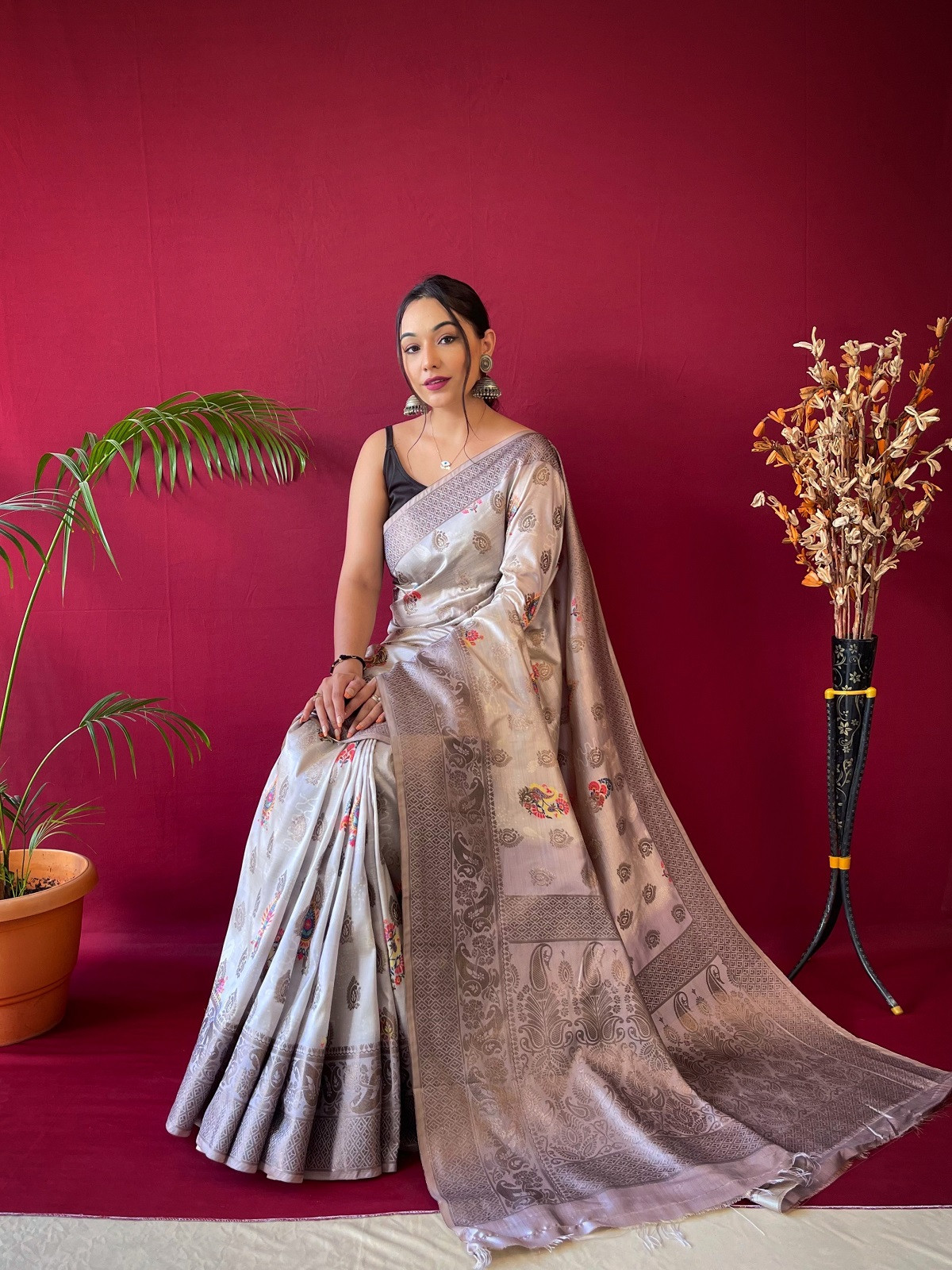 Soft Silk Zari woven floral printed saree - Grey