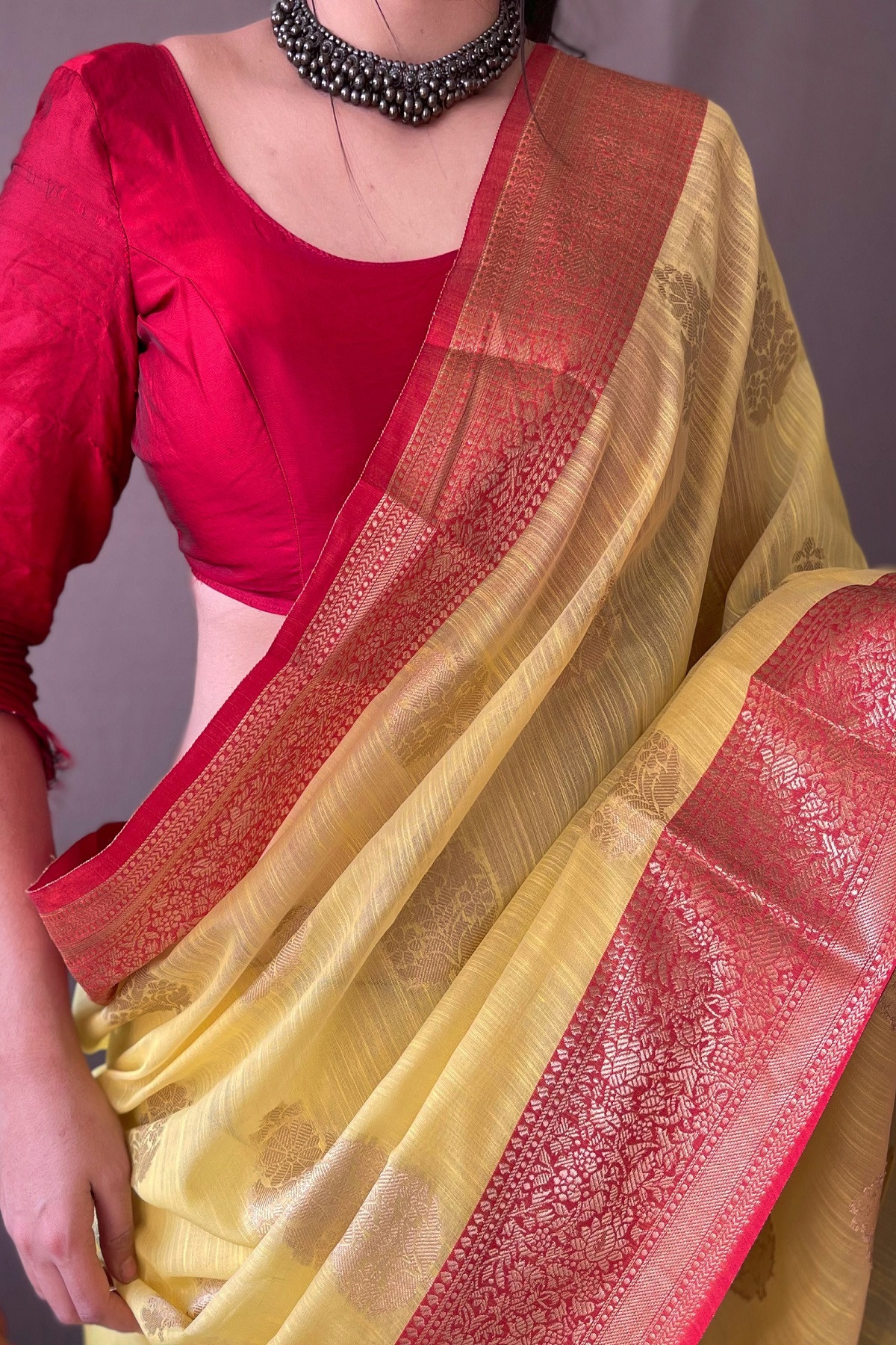 Pure linen silk Zari woven saree with contrast border Pallu -  Yellow