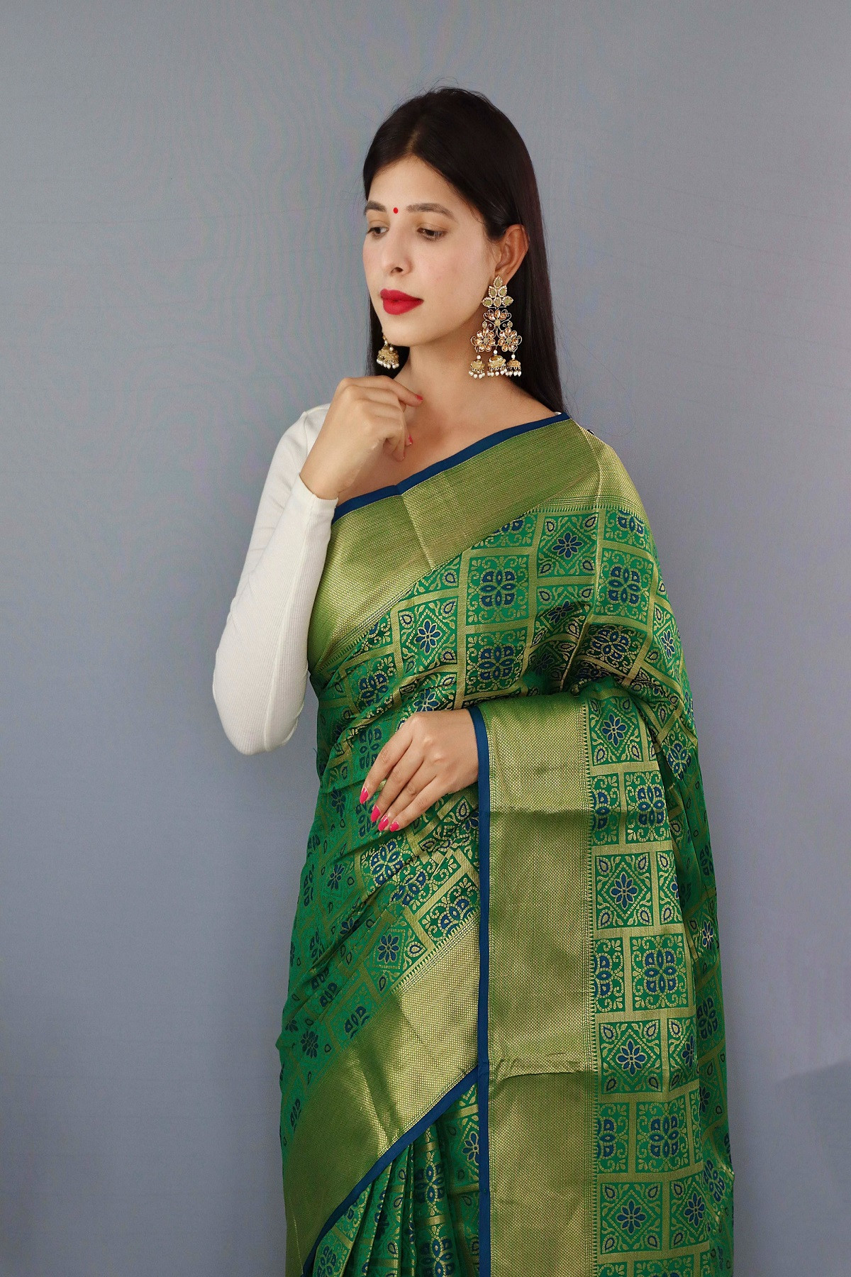 Patola Silk saree with gold Zari border and Rich Weaving Pallu - Green