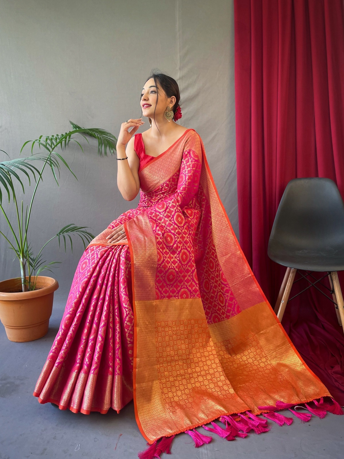 Patola Silk sari gold Zari meenakari weave border Pallu - Pink-Peach