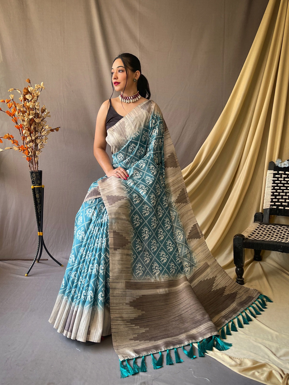 Patola Printed Pure Cotton Silk Temple woven saree - Blue