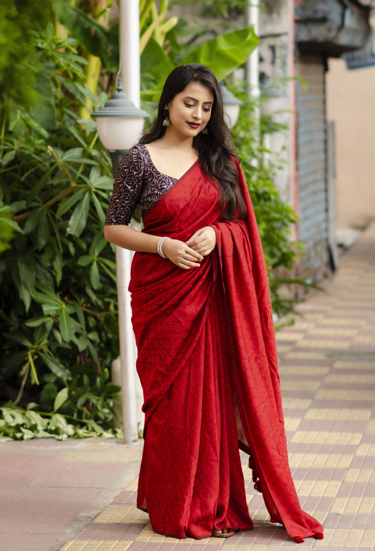 Soft silk self woven jacquard saree - Red