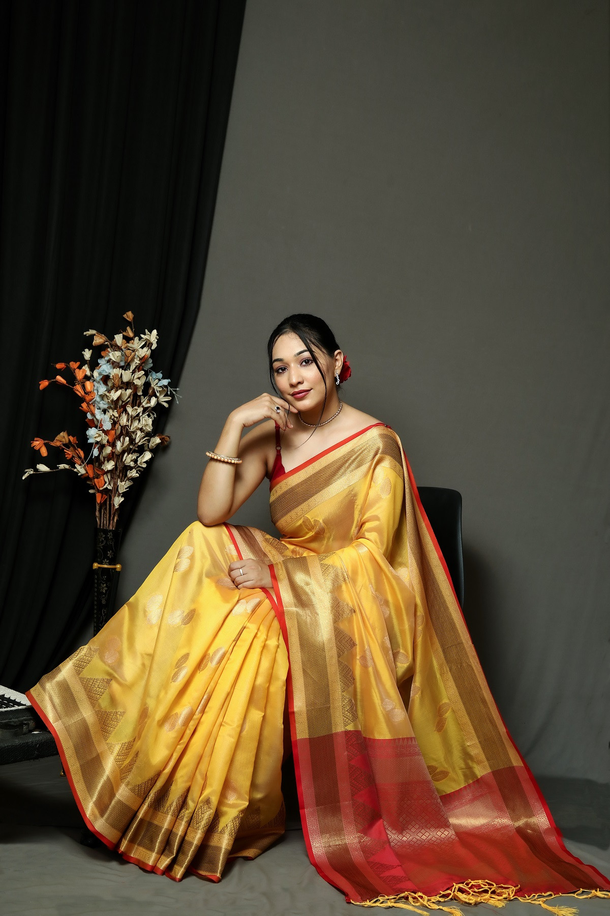 Banarasi Organza saree with Zari woven border & Contrast pallu- Yellow