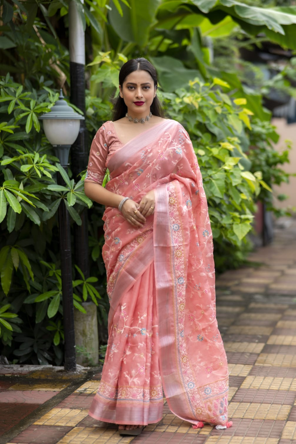 Pure Linen Designer Saree with Embroidery work & Rich Pallu - Pink