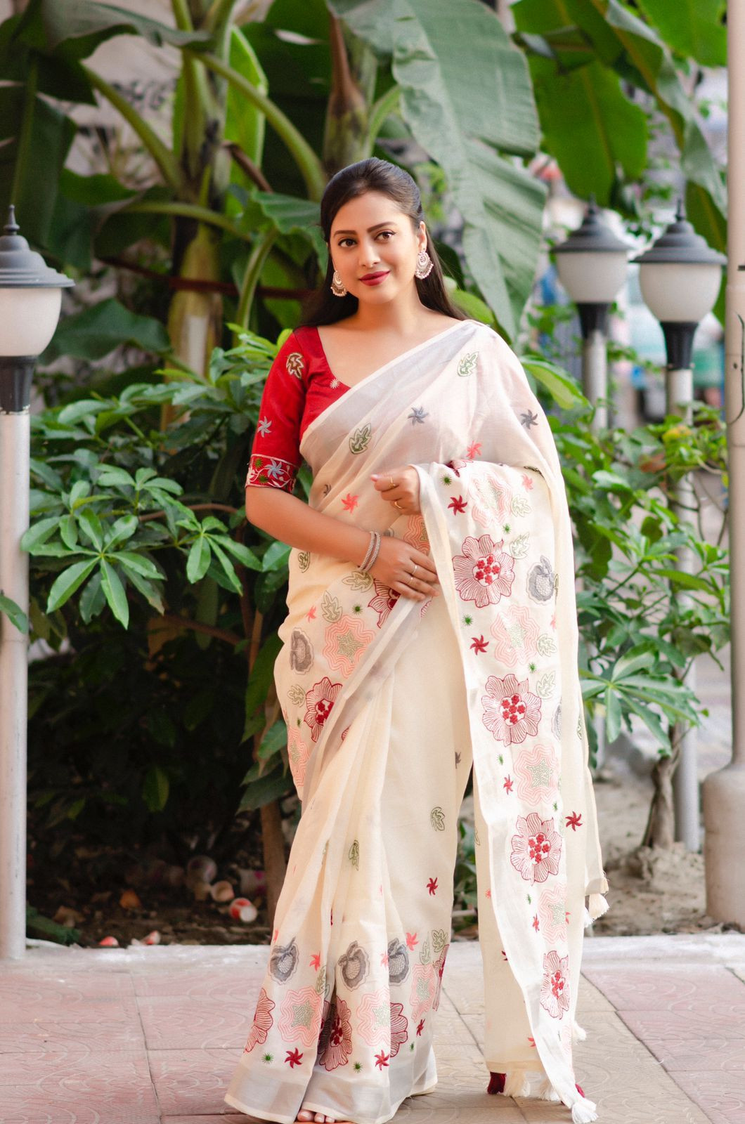 Pure Linen Silk Saree with Embroidery work - Grey