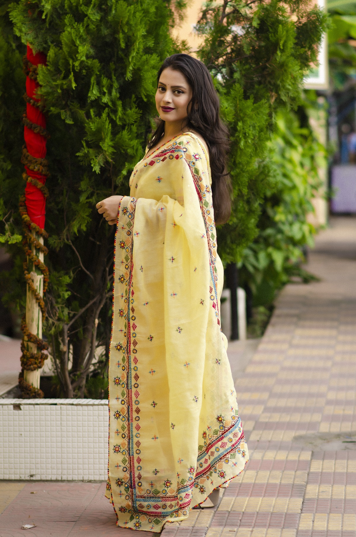 Pure Linen Designer Saree with Embroidery & Mirror work - Yellow