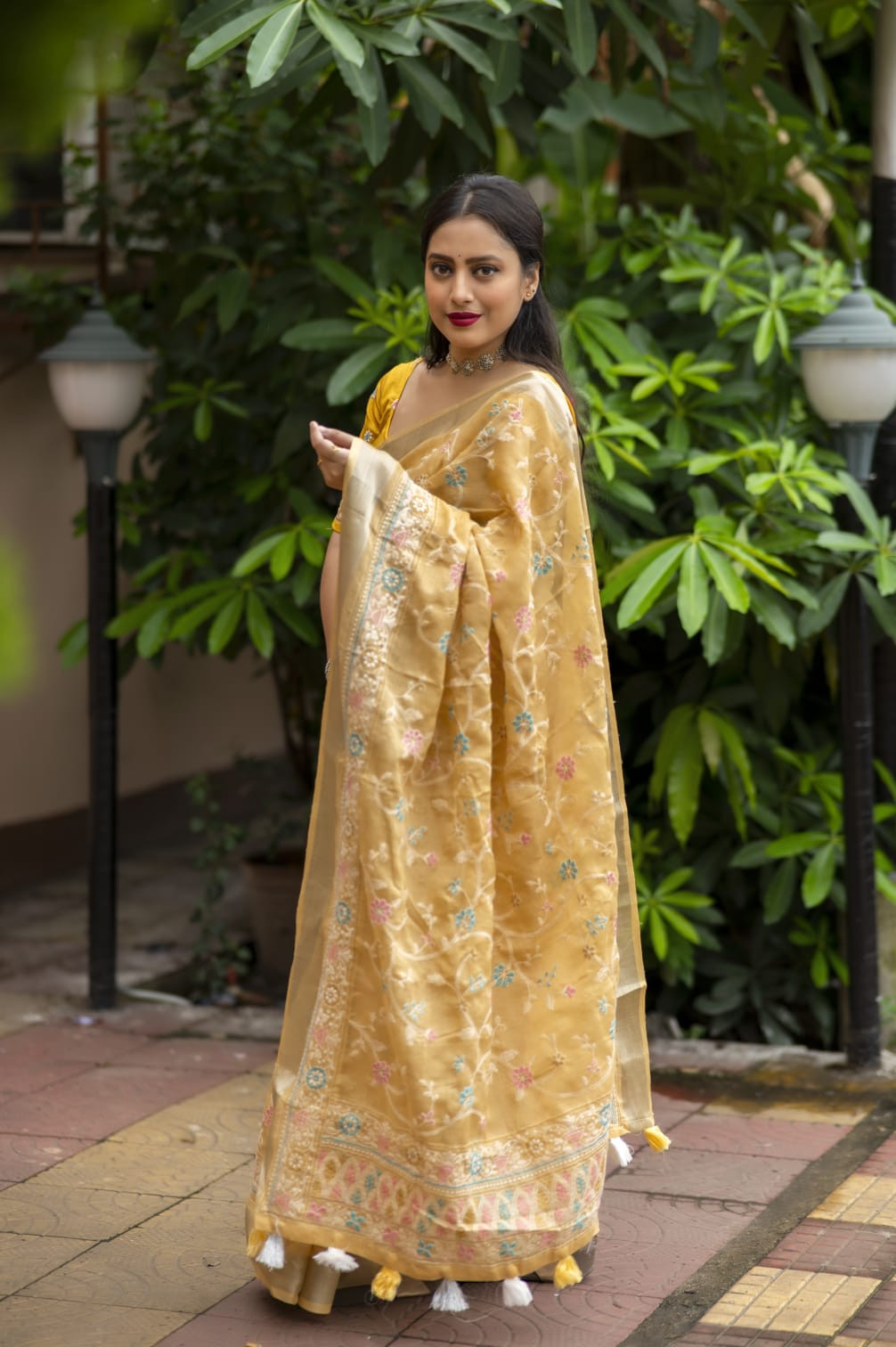Pure Linen Designer Saree with Embroidery work & Rick Pallu -Yellow