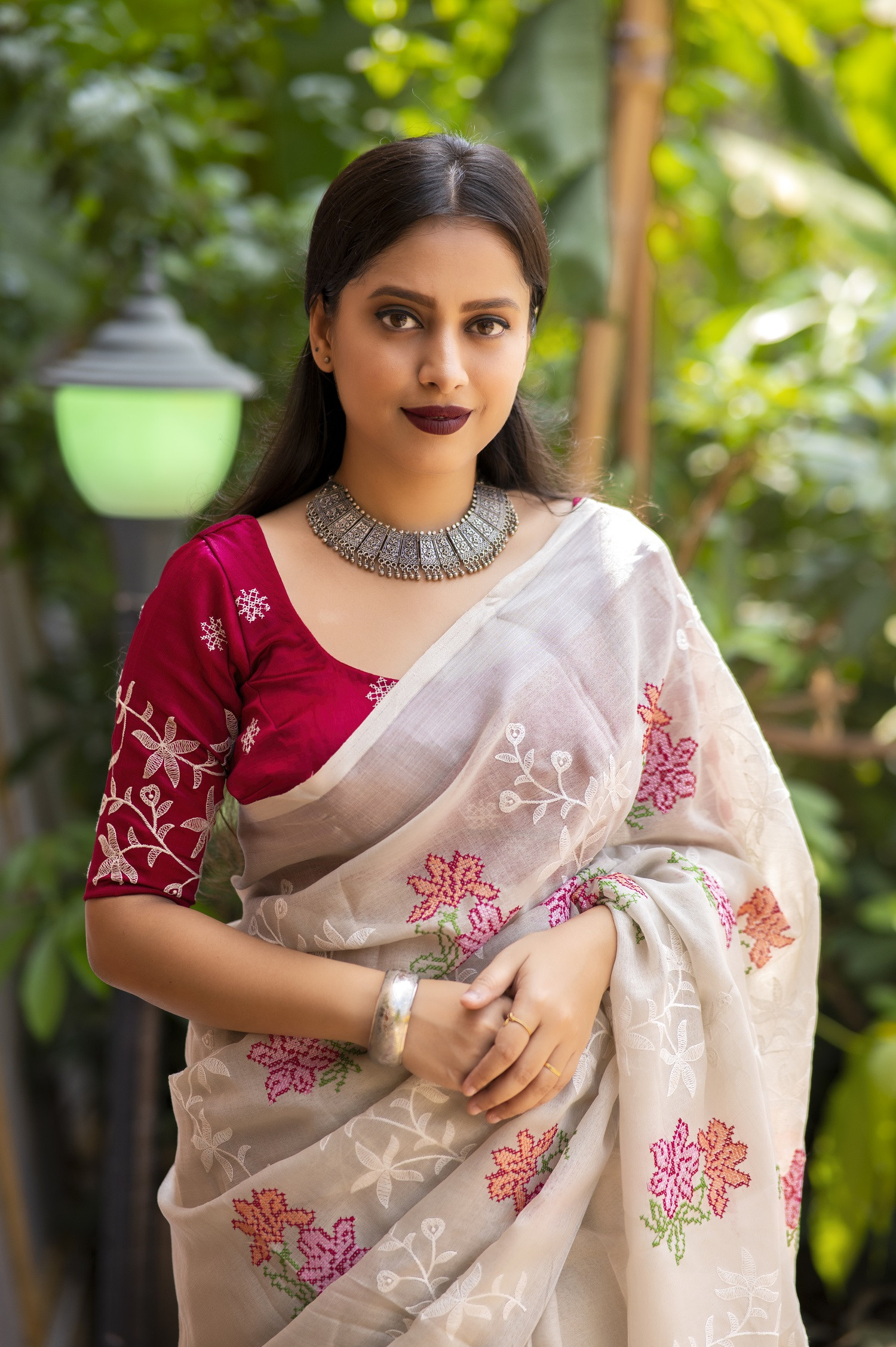 Pure Linen saree with Multi thread Embroidery Work - Grey