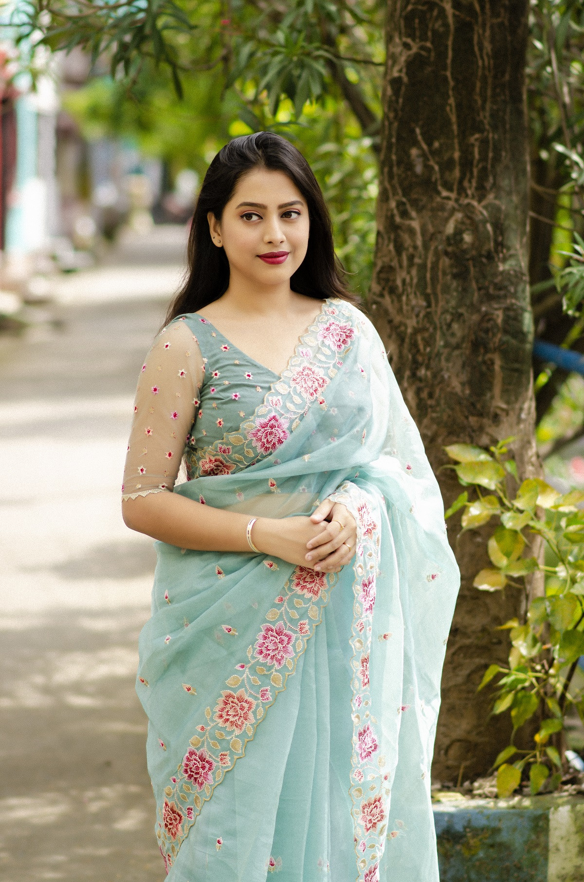 Designer soft Organza saree with Multi thread Embroidery Work - Blue