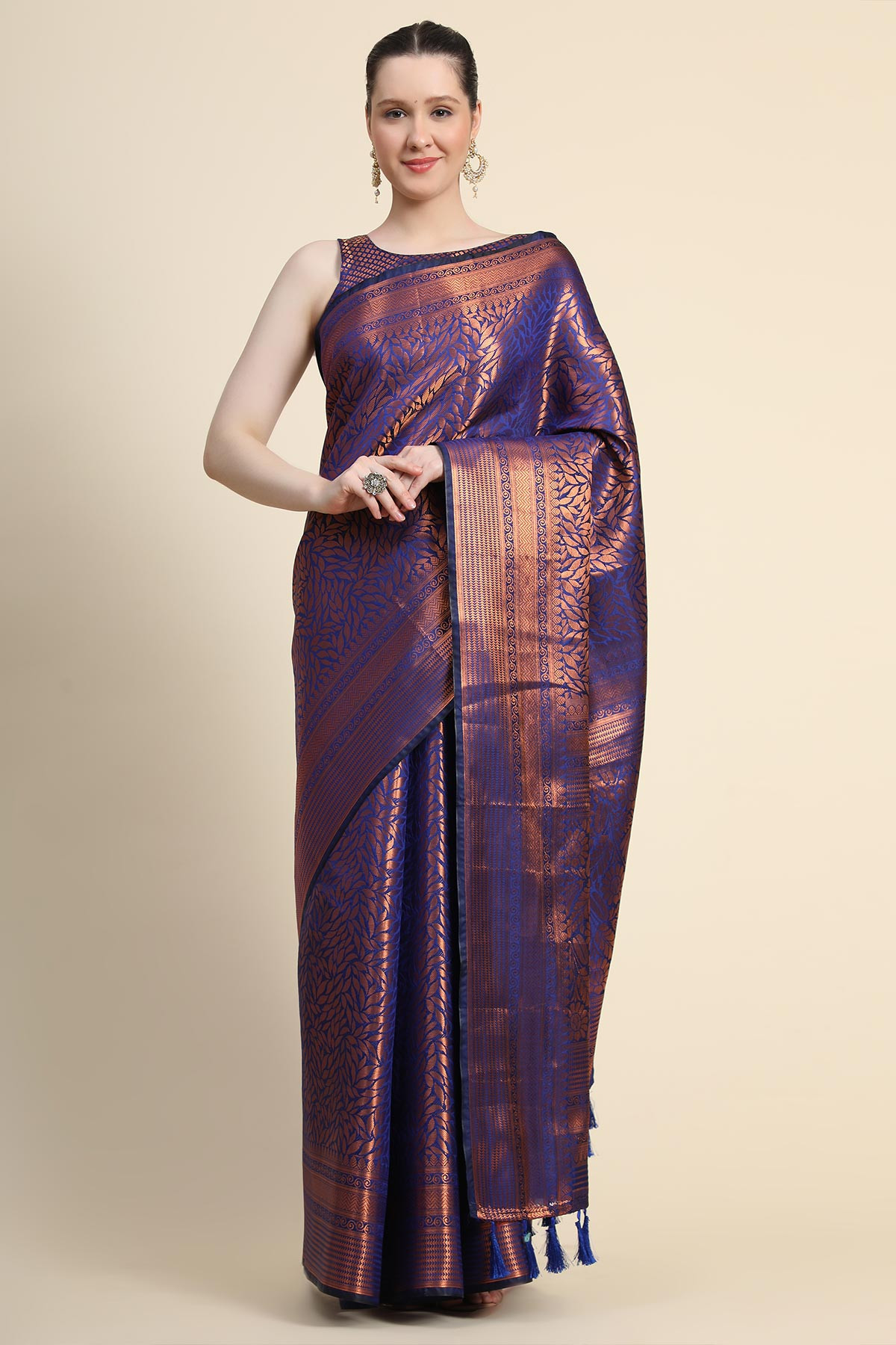 Kanjeevaram Silk Saree with Copper zari Woven &rich pallu - Royal Blue
