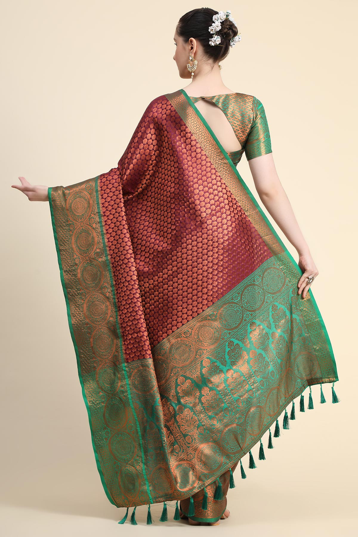 Tissue Silk Saree With Zari Woven Motif & Contrast Rich pallu - Purple