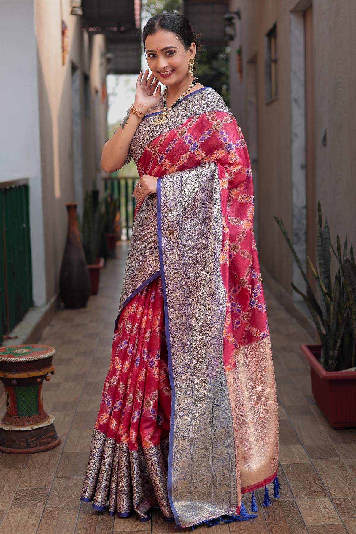 Banarasi Soft Organza Saree with Zari Woven & Rich Pallu  - Pink