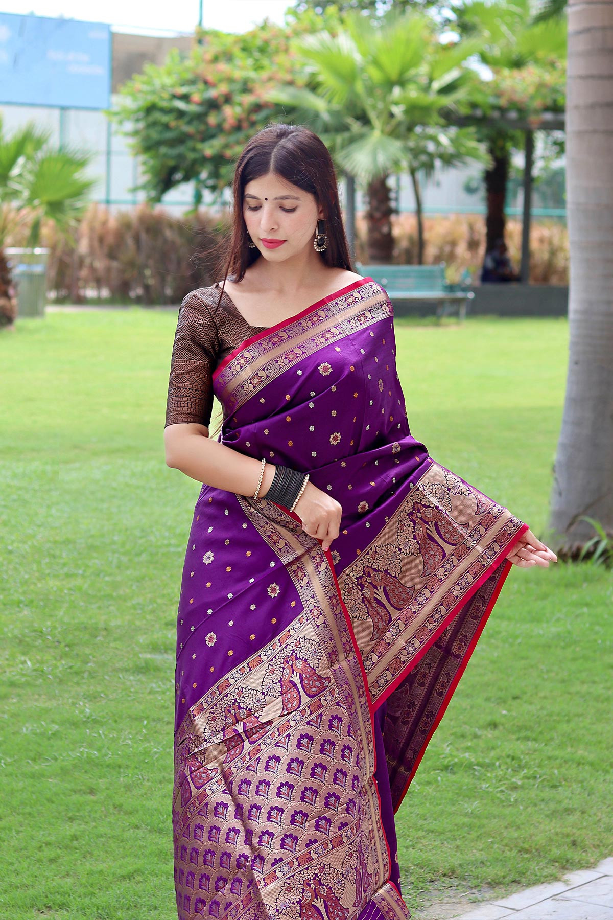 Soft Silk Saree With Gold & Copper Zari Woven With Rich Pallu - Purple