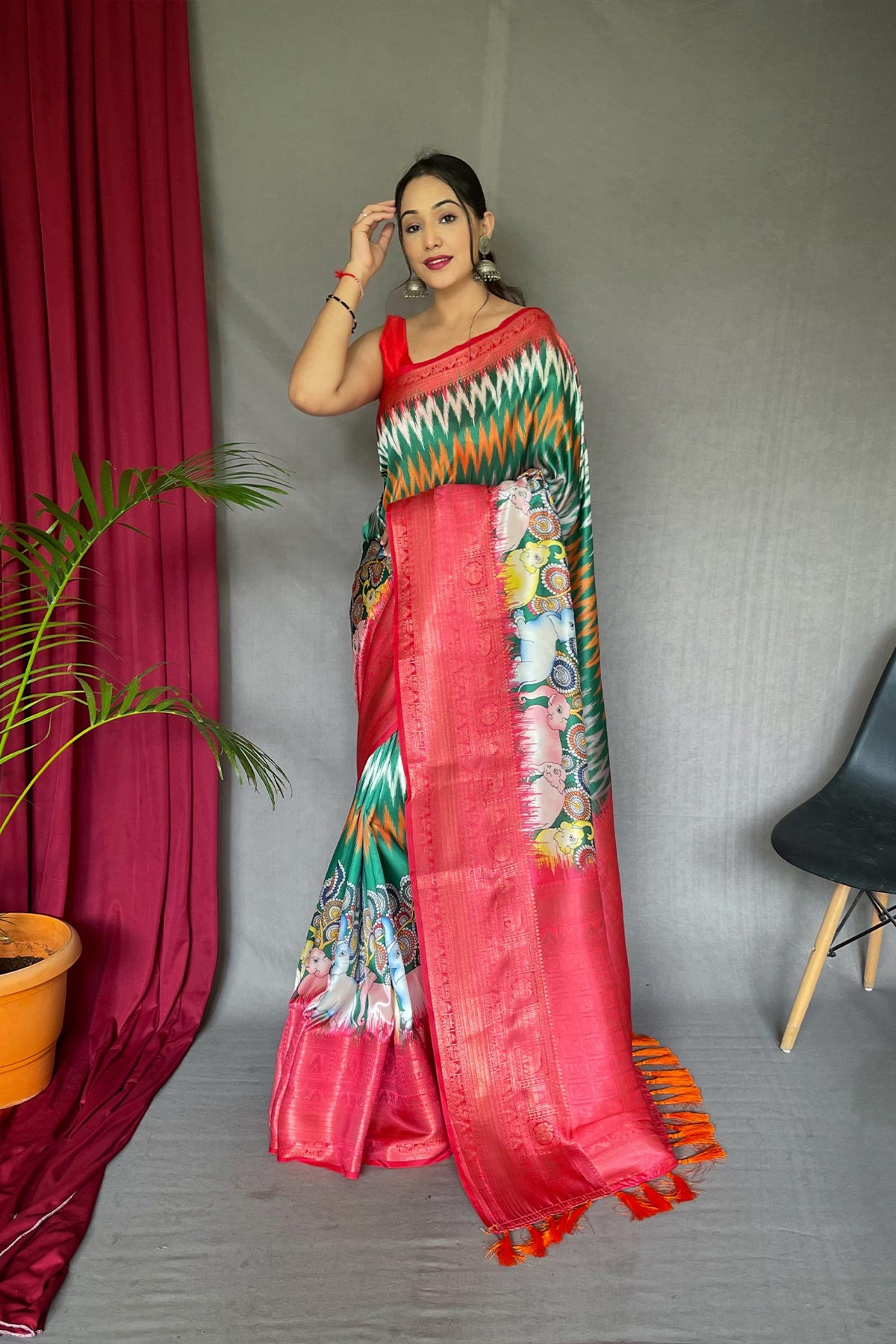 Soft Silk Saree With Ajrakh kalamkari print With Rich Pallu - Green