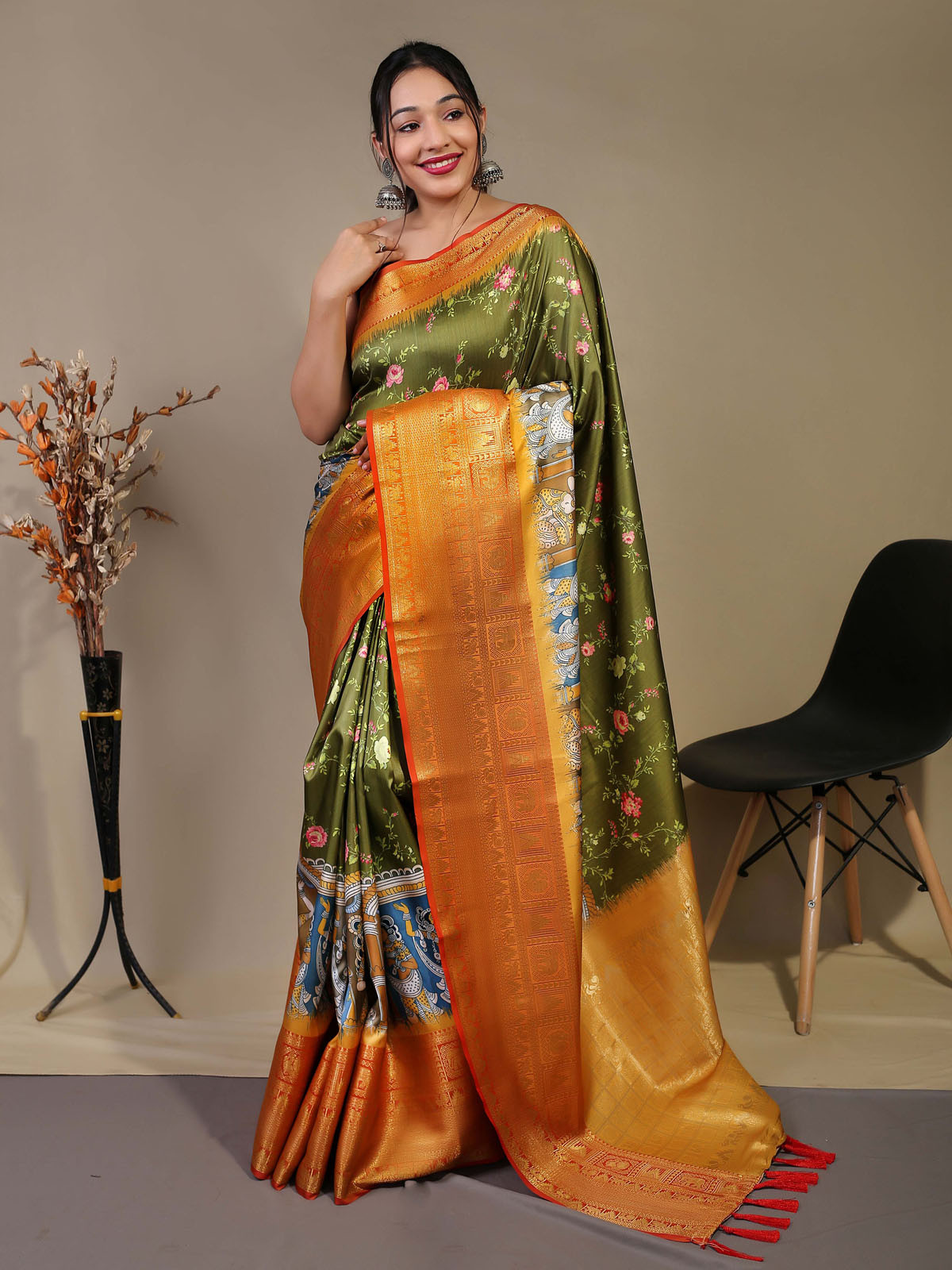 Pure Soft Silk Saree With Floral Kalamkari Print & Rich Pallu- Green