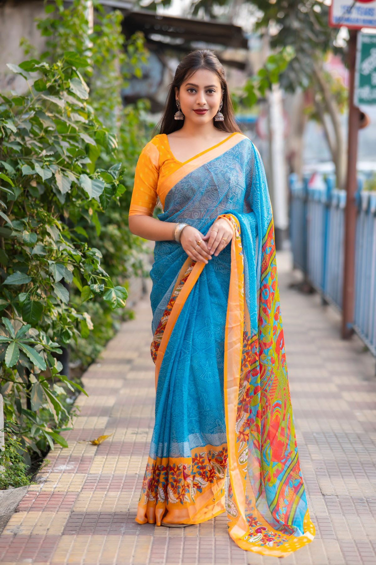Beautiful Soft Chiffon Saree With Bandhni & Kalamkari Print - Blue