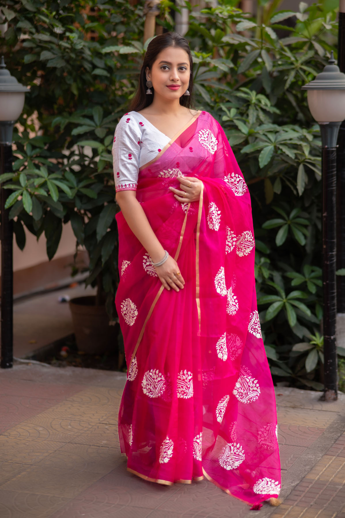 Soft Organza Designer saree with White Thread EmbroideryWork- Pink