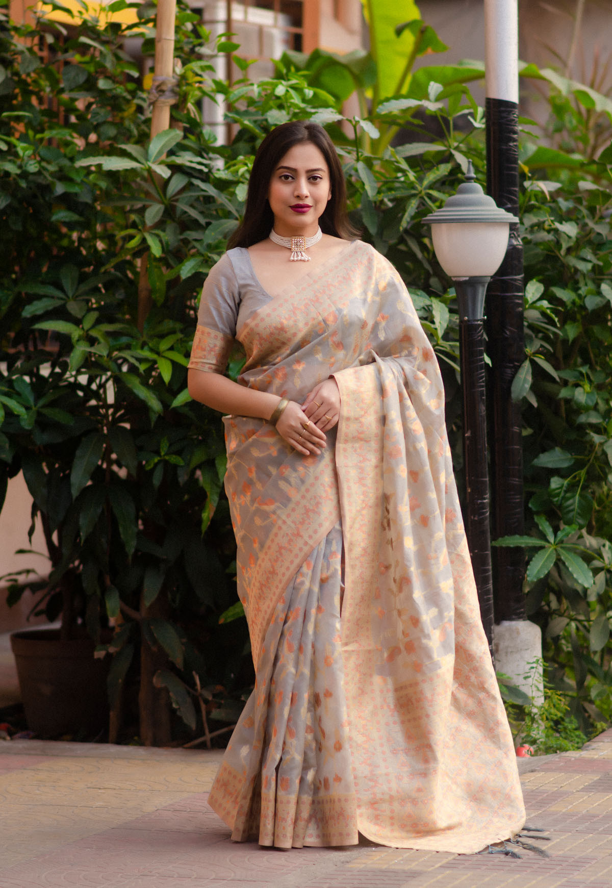 Soft Organza saree with Multicolor zari woven & Rich Pallu - Grey