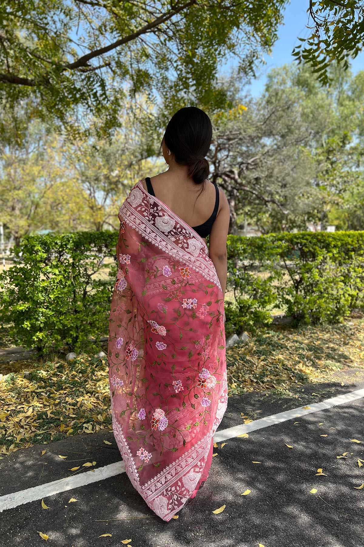Premium Organza saree with Chikankari Embroidery Border - Pink
