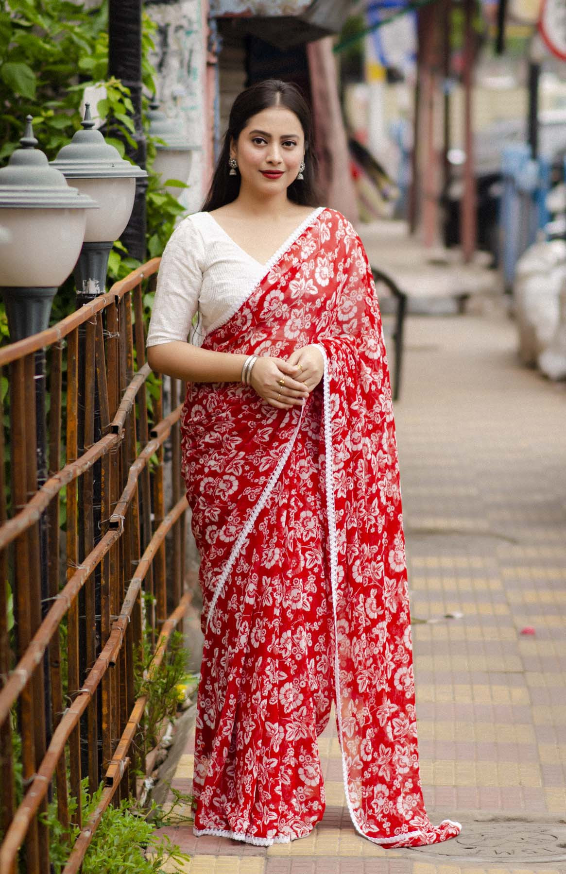 Pure Soft georgette Flower Printed saree with mirror Work – Red