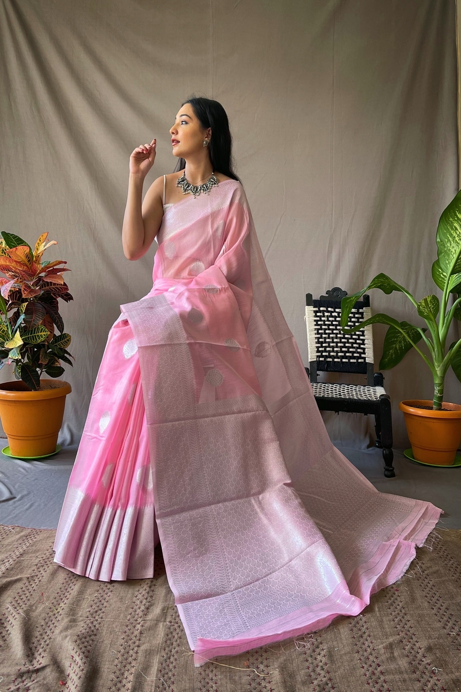 Pure Linen Silk Sarees with Silver Zari motifs and Rich Pallu - Pink