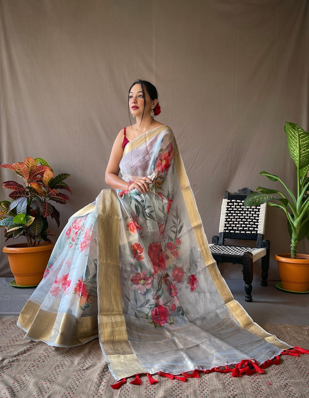 Organza floral printed saree with zari pallu and jacquard border- Grey