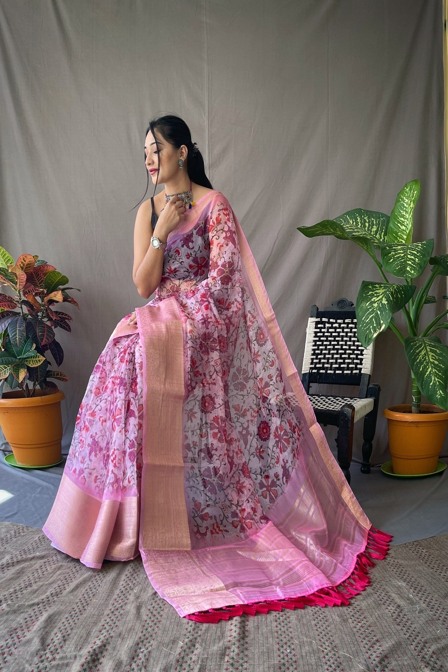 Organza kalamkari printed saree with jacquard weaving  border - Pink
