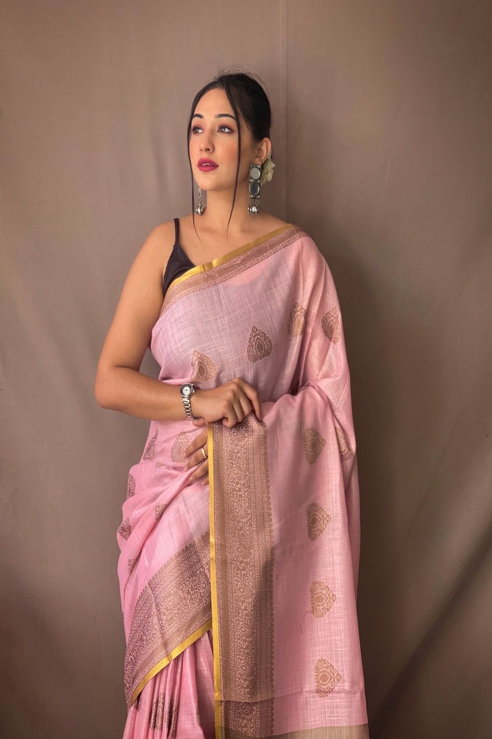 Copper Zari woven Linen Tissue Silk Saree with Rich Pallu - Pink
