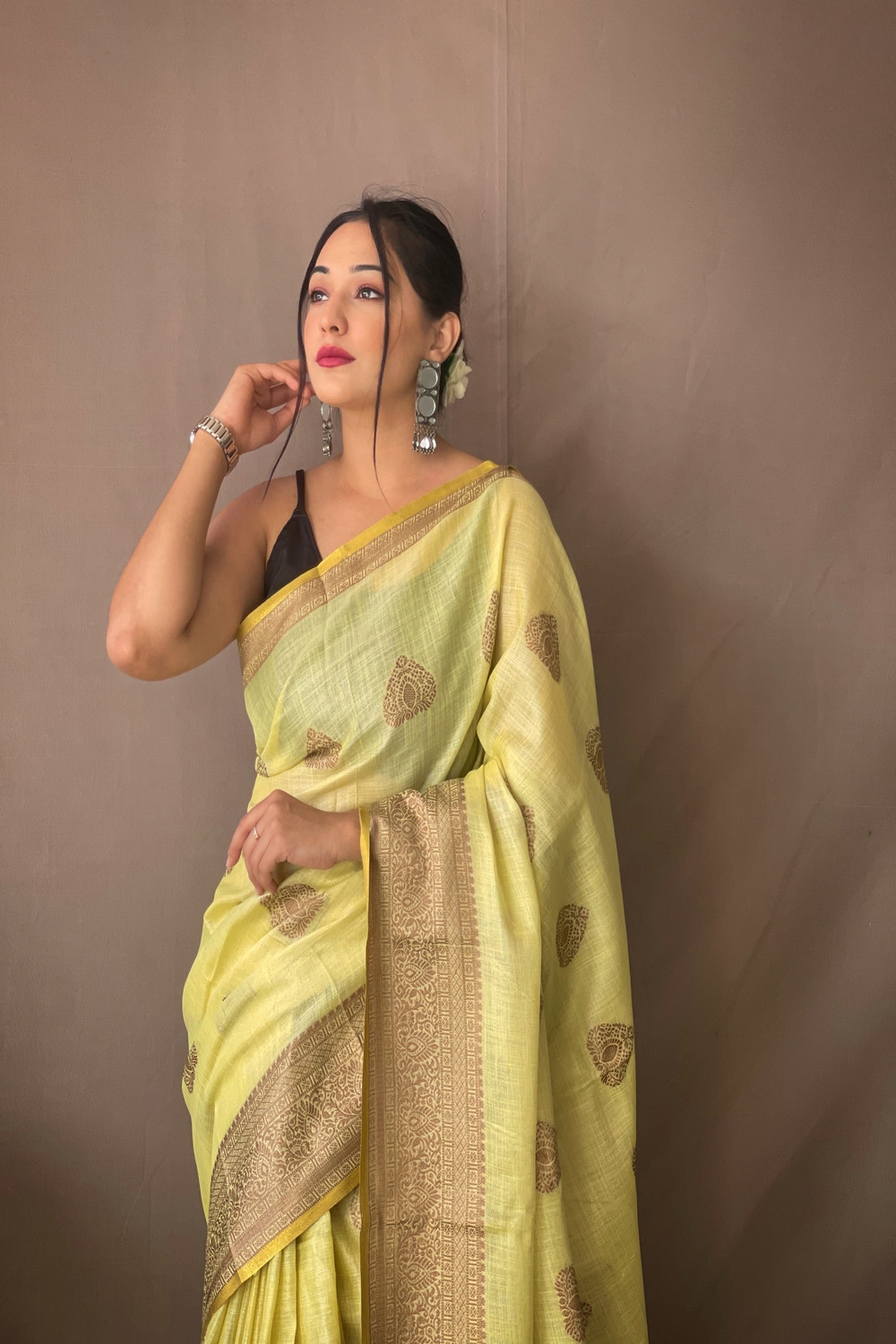 Copper Zari woven Linen Tissue Silk Saree with Rich Pallu - Yellow