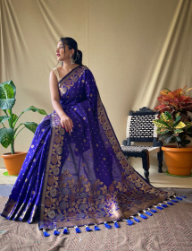 Soft Silk saree with Zari woven floral broder & pallu - Violet