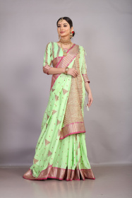 Gold zari woven dola silk saree with rich pallu - Light Green