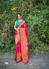  Banarasi silk saree with zari Woven minakari  border Pallu -Pink
