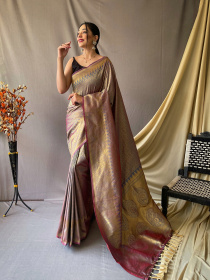Pure kanjeevaram silk Saree with Gold zari woven Rich Pallu - Maroom
