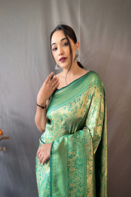 Gold zari Jaal woven Pure kanjeevaram silk Saree - Green