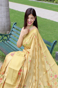 Floral printed Zari woven Banarasi Silk Saree - Yellow