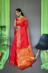 Patola Silk Saree With Gold Zari Woven Contrast Rich Pallu - Red