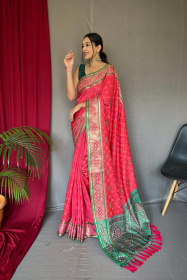 Patola Silk Saree With Gold Zari Woven & Contrast Rich Pallu - Pink