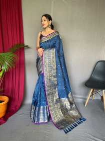 Soft Silk Saree With Checks Gold Zari Woven & Rich Pallu - Blue