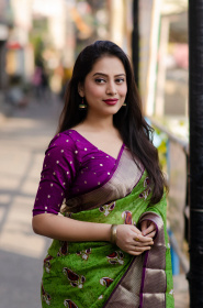 Soft Paper Silk Saree with Zari Woven border and Rich Pallu - Green